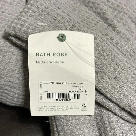 NWTs Organic cotton waffle robe - Picture 3 of 4
